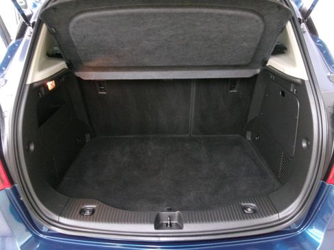 Used 2020 Buick Encore Preferred w/ Safety Package image 28