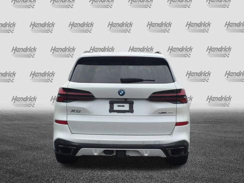 Used 2024 BMW X5 xDrive50e w/ M Sport Package AWD/4WD image 9