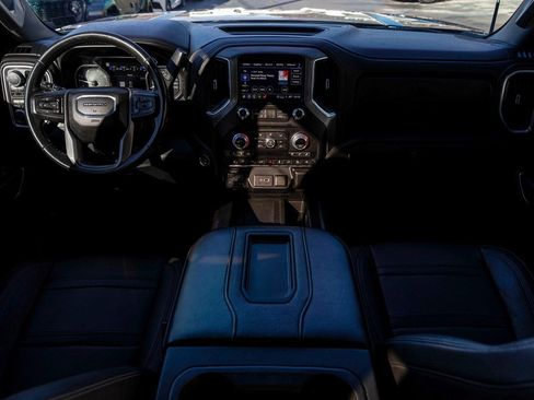 Used 2021 GMC Sierra 3500 Denali w/ Denali Ultimate Package image 31