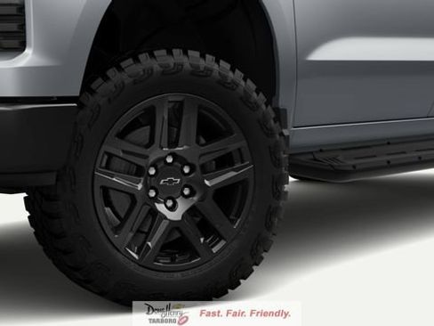 New 2026 Chevrolet Silverado 1500 Custom Trail Boss AWD/4WD image 5