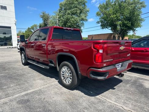 Used 2023 Chevrolet Silverado 2500 High Country w/ Z71 Off-Road Package AWD/4WD image 4