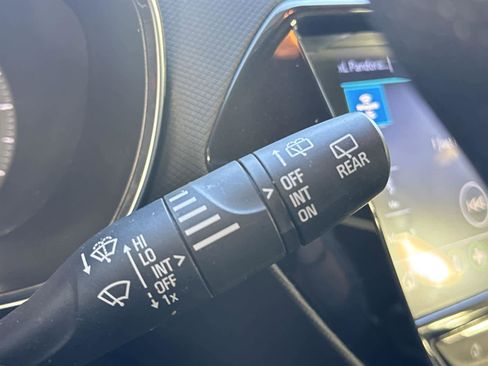 Used 2021 Chevrolet TrailBlazer LT w/ Convenience Package image 27