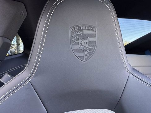 Used 2023 Porsche 911 Carrera 4S image 37