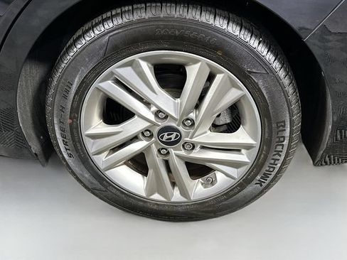 Used 2019 Hyundai Elantra Value Edition FWD image 30