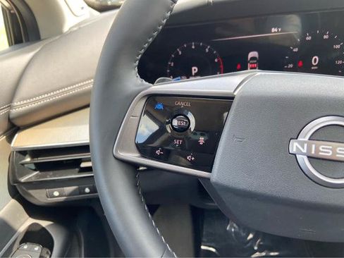 Used 2025 Nissan Murano SL AWD/4WD image 23