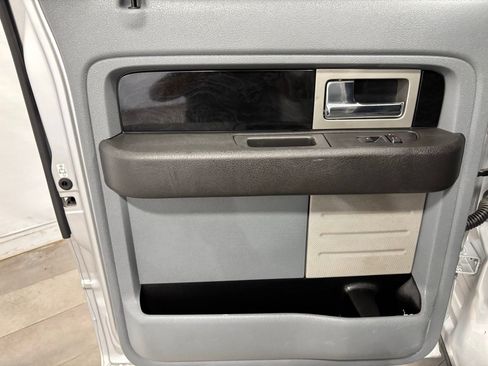 Used 2011 Ford F150 Platinum image 17