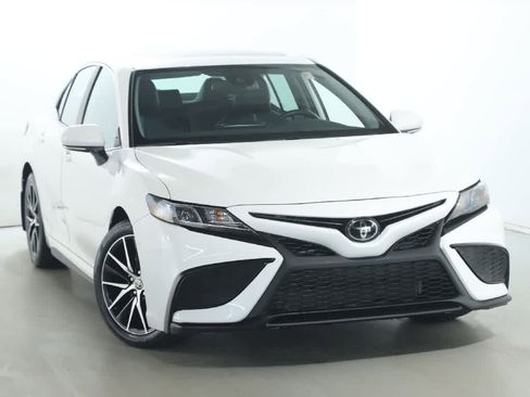 Certified 2024 Toyota Camry SE w/ Audio Upgrade Package FWD image 2