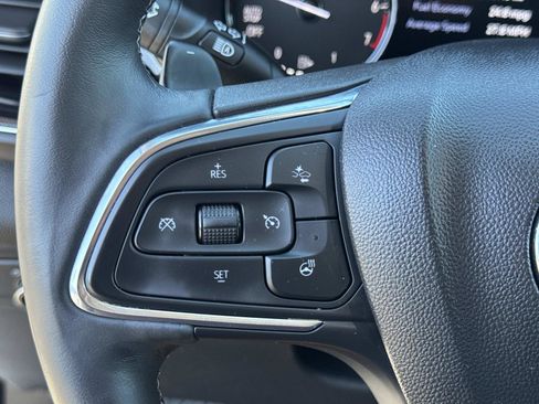 Used 2023 Buick Envision Essence w/ Sport Touring Package image 10