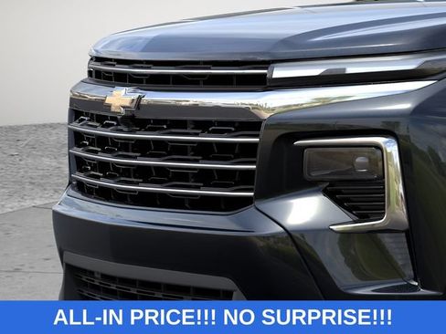 New 2027 Chevrolet Traverse LT w/ Driver Confidence Package FWD image 23
