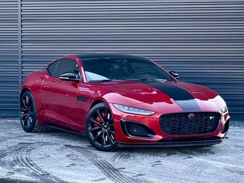 Used 2021 Jaguar F-TYPE R image 9