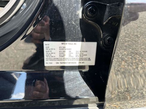 Used 2022 Tesla Model Y Performance AWD/4WD image 17
