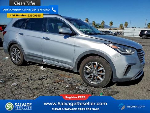Used 2018 Hyundai Santa Fe SE image 5