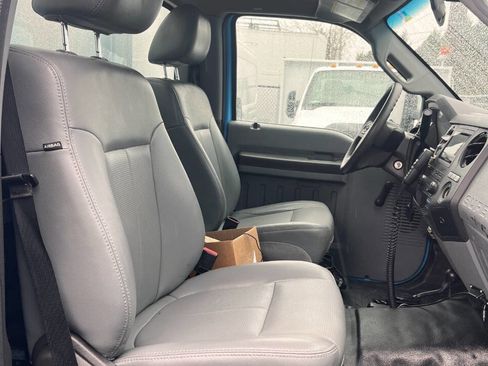 Used 2012 Ford F550 4x4 Regular Cab Super Duty w/ Payload Upgrade Pkg image 15