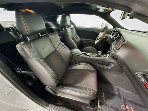 Used 2023 Dodge Challenger SRT Hellcat w/ Driver Convenience Group image 21