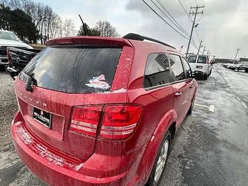 Used 2018 Dodge Journey SE image 10