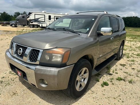 Used 2007 Nissan Armada SE AWD/4WD image 2