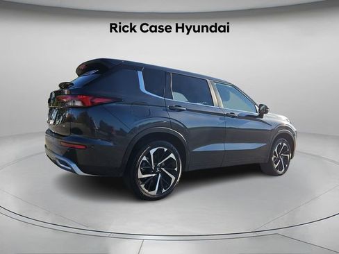 Used 2024 Mitsubishi Outlander SE image 7