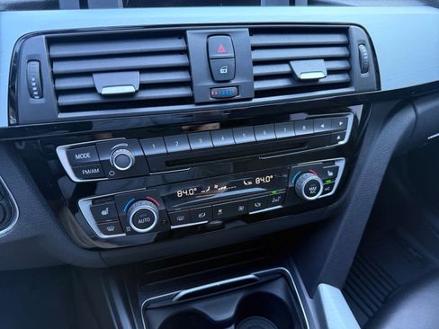 Used 2017 BMW 330i xDrive Sedan image 18