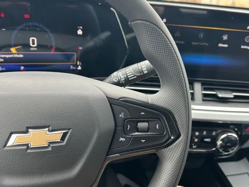 New 2026 Chevrolet Trax LT image 19