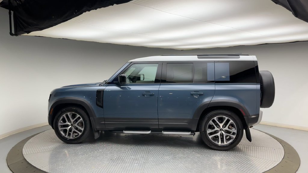 Used 2020 Land Rover Defender 110 HSE AWD/4WD image 5