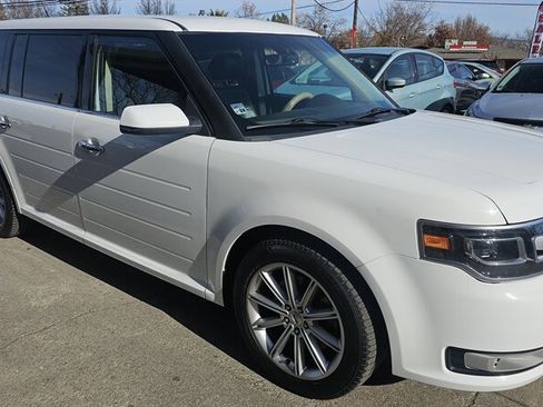 Used 2019 Ford Flex Limited image 2