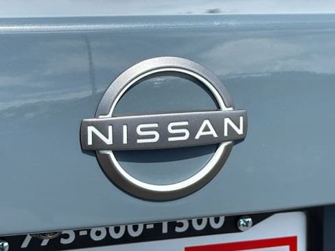 Used 2025 Nissan Sentra SV FWD image 28