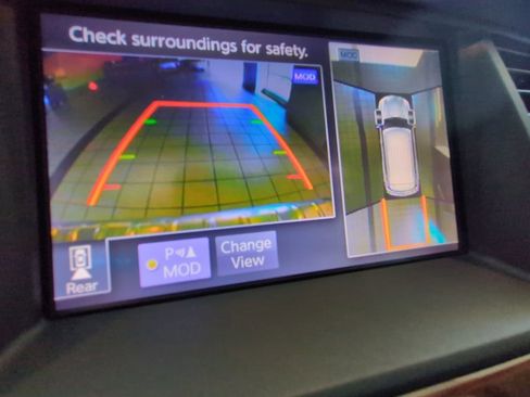 Used 2019 INFINITI QX80 Luxe image 10