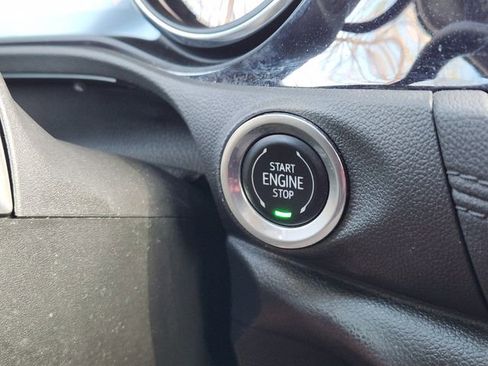 Used 2022 Buick Encore GX Select image 22