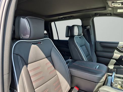 New 2026 GMC Yukon XL AT4 Ultimate image 15