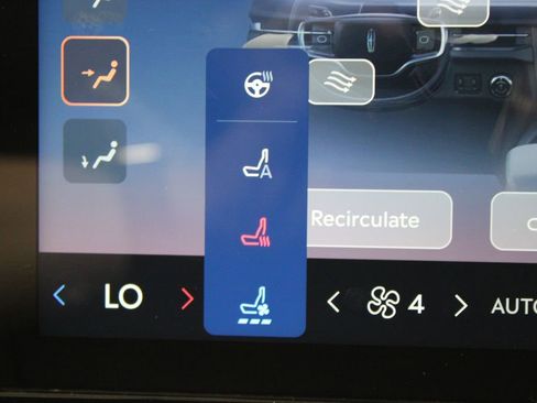 New 2026 Lincoln Navigator Reserve AWD/4WD image 49