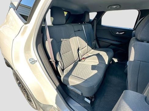 Used 2021 Chevrolet Blazer LT image 25