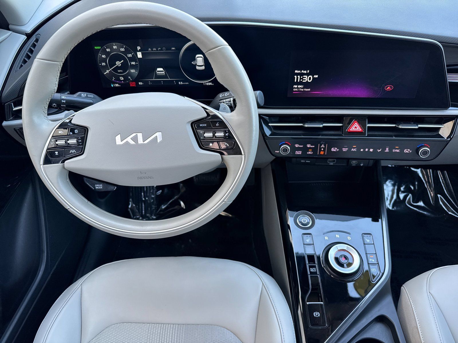 Used 2023 Kia Niro Wind FWD image 16