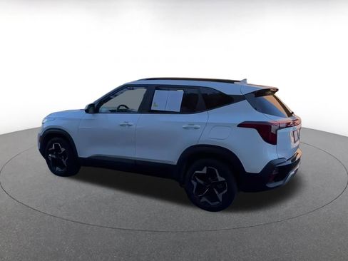 Used 2025 Kia Seltos S image 13