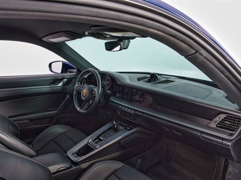 Used 2021 Porsche 911 Carrera S RWD image 34
