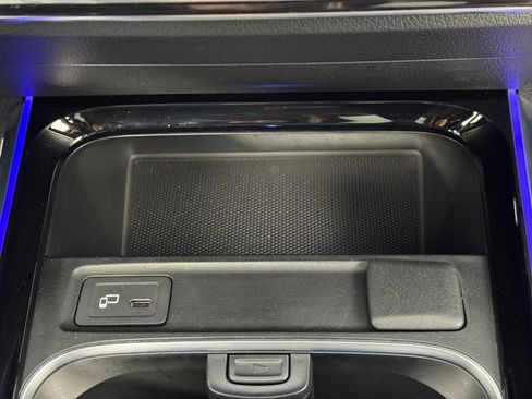 Used 2021 Mercedes-Benz GLA 35 AMG 4MATIC w/ Premium Package image 31