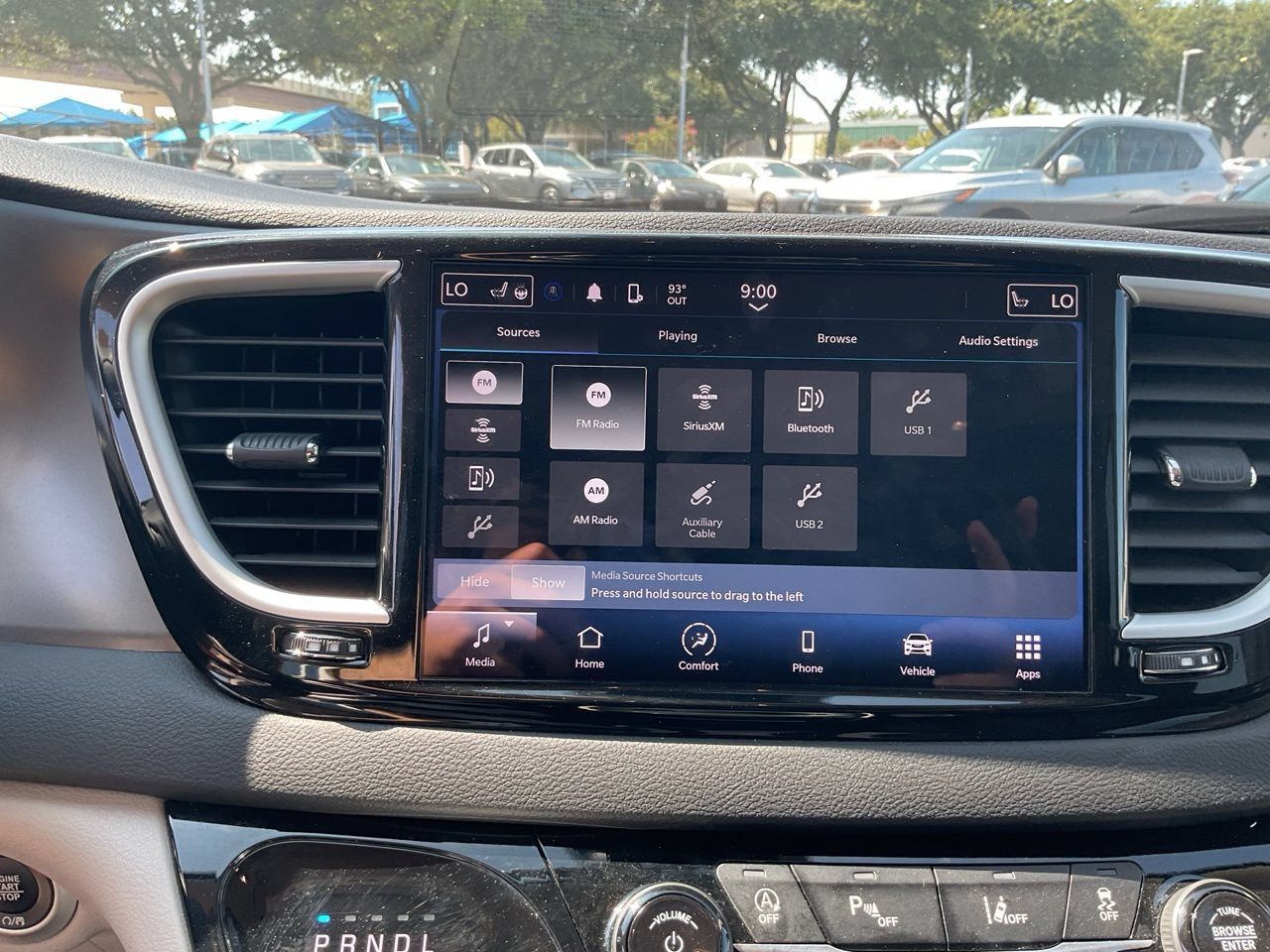 Used 2024 Chrysler Pacifica Touring-L FWD image 23