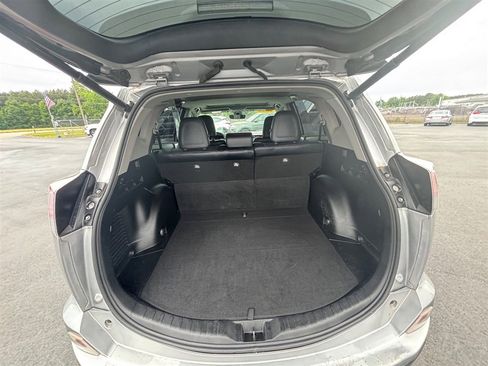 Used 2016 Toyota RAV4 Limited FWD image 22