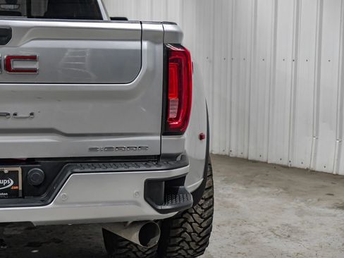 Used 2020 GMC Sierra 3500 Denali w/ Denali Ultimate Package image 51