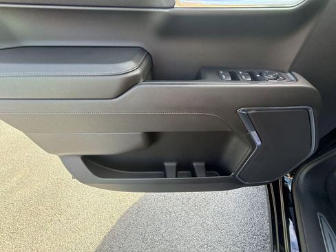 Used 2024 GMC Sierra 1500 Elevation image 22