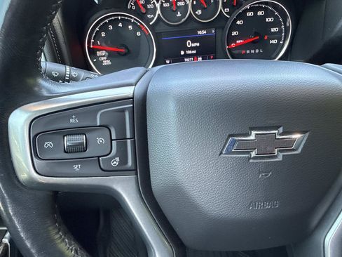 Used 2020 Chevrolet Silverado 1500 LT Trail Boss AWD/4WD image 15