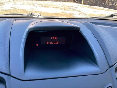 Used 2013 Ford Fiesta S image 21