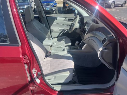 Used 2010 Subaru Forester 2.5X image 12