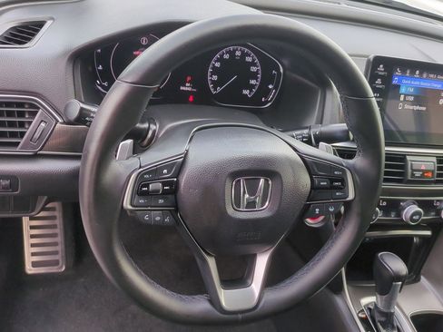 Used 2019 Honda Accord Sport image 11