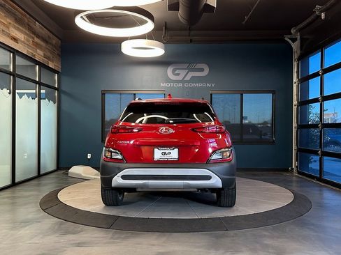 Used 2022 Hyundai Kona SEL AWD/4WD image 4