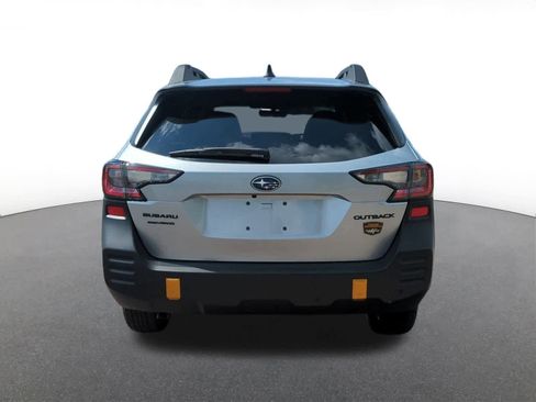 Used 2025 Subaru Outback Wilderness image 5