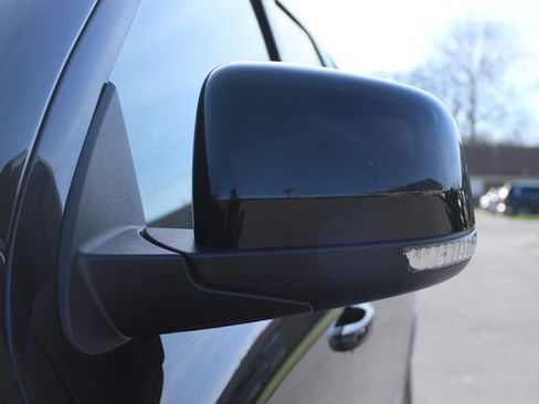 Used 2020 Dodge Durango R/T image 7