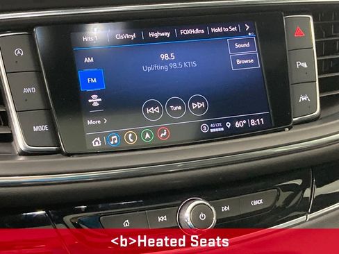 Used 2022 Buick Enclave Avenir image 3