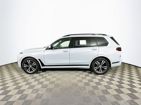 Used 2023 BMW X7 xDrive40i w/ Executive Package AWD/4WD image 5