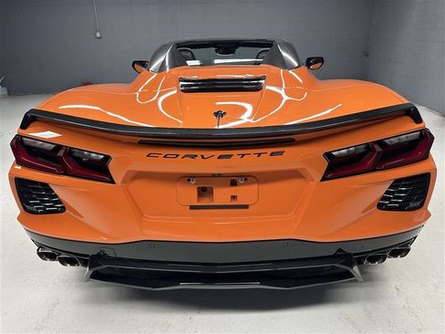 Used 2024 Chevrolet Corvette Stingray Convertible w/ 1LT RWD image 4