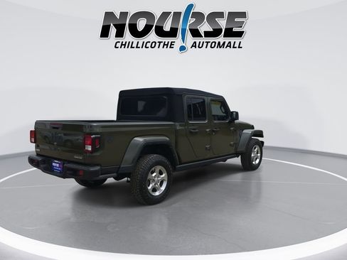Used 2021 Jeep Gladiator Sport AWD/4WD image 8